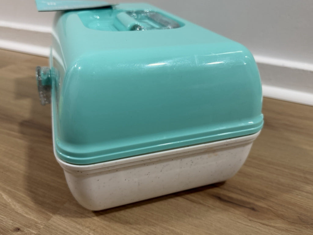 Seafoam Caboodles Makeup Case with Sparkles – NWT