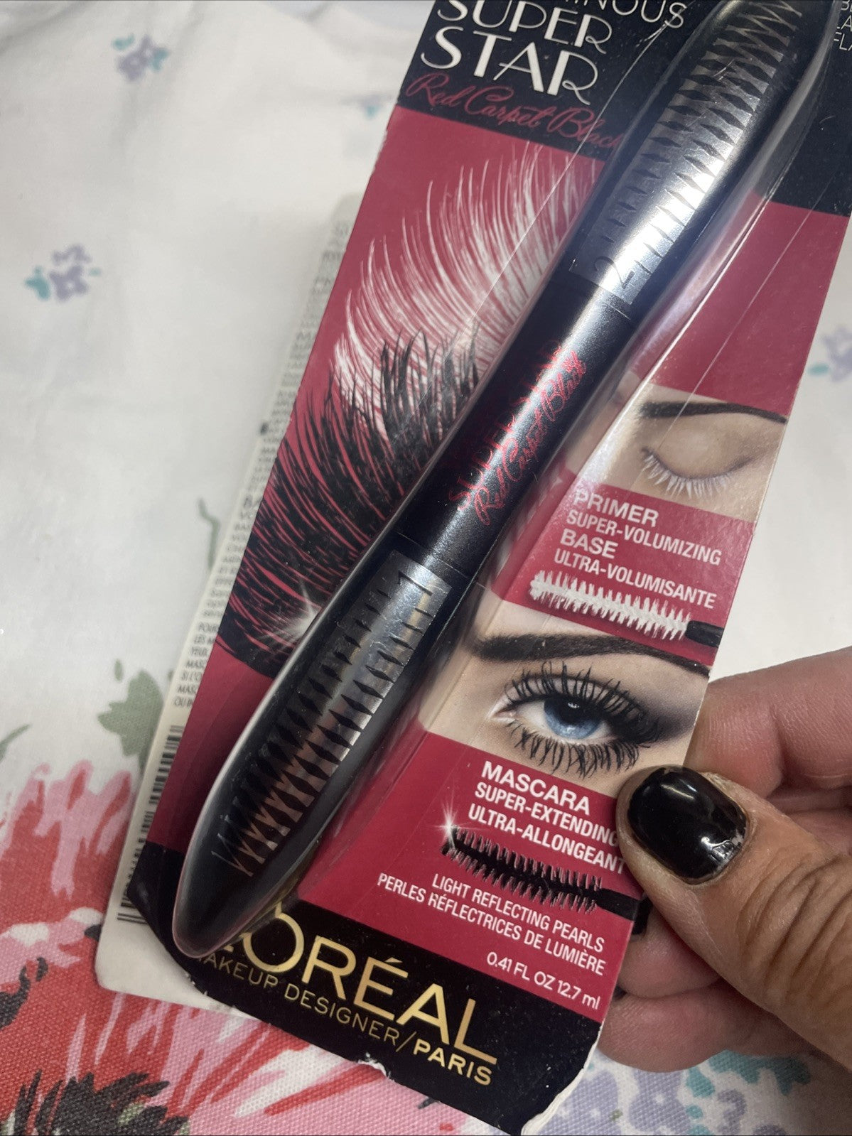 Voluminous Superstar Red Carpet Mascara 626 Flash Reflecting Black by L’Oréal