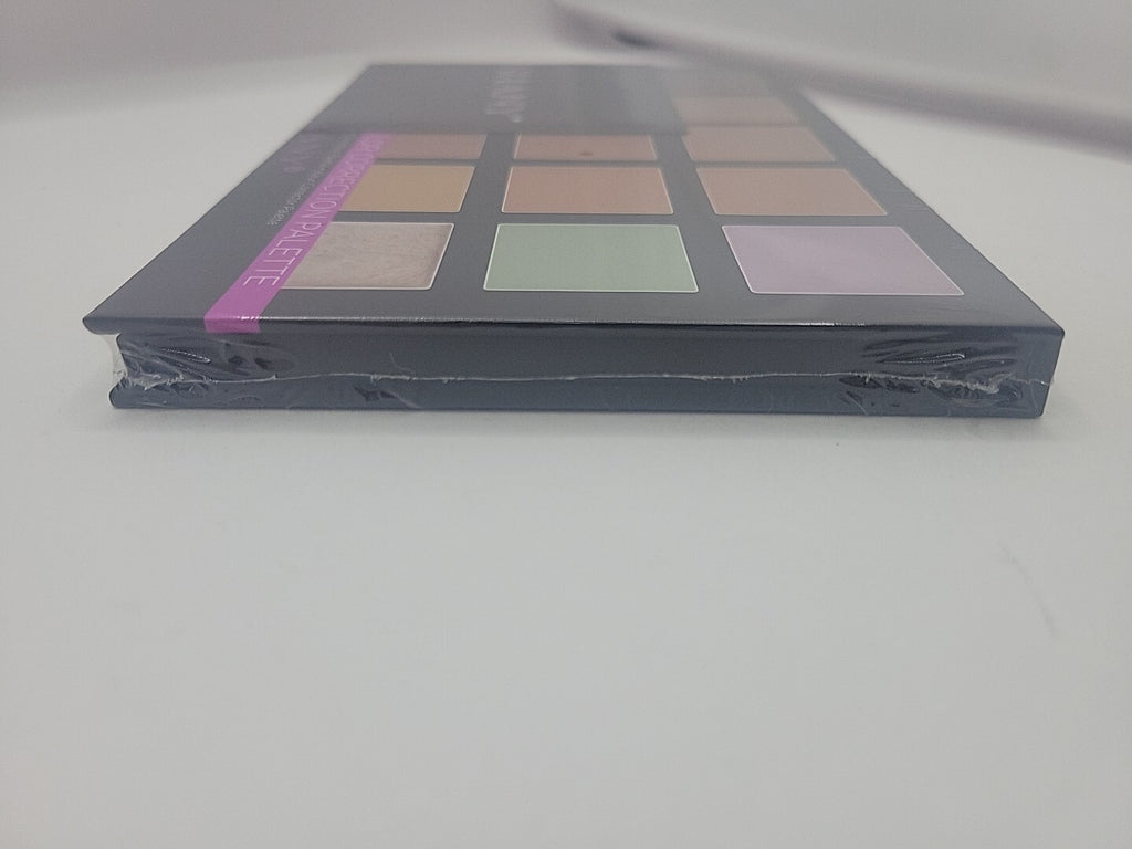 4-Layer Contour and Highlight Makeup Set with Refills - Factory Sealed