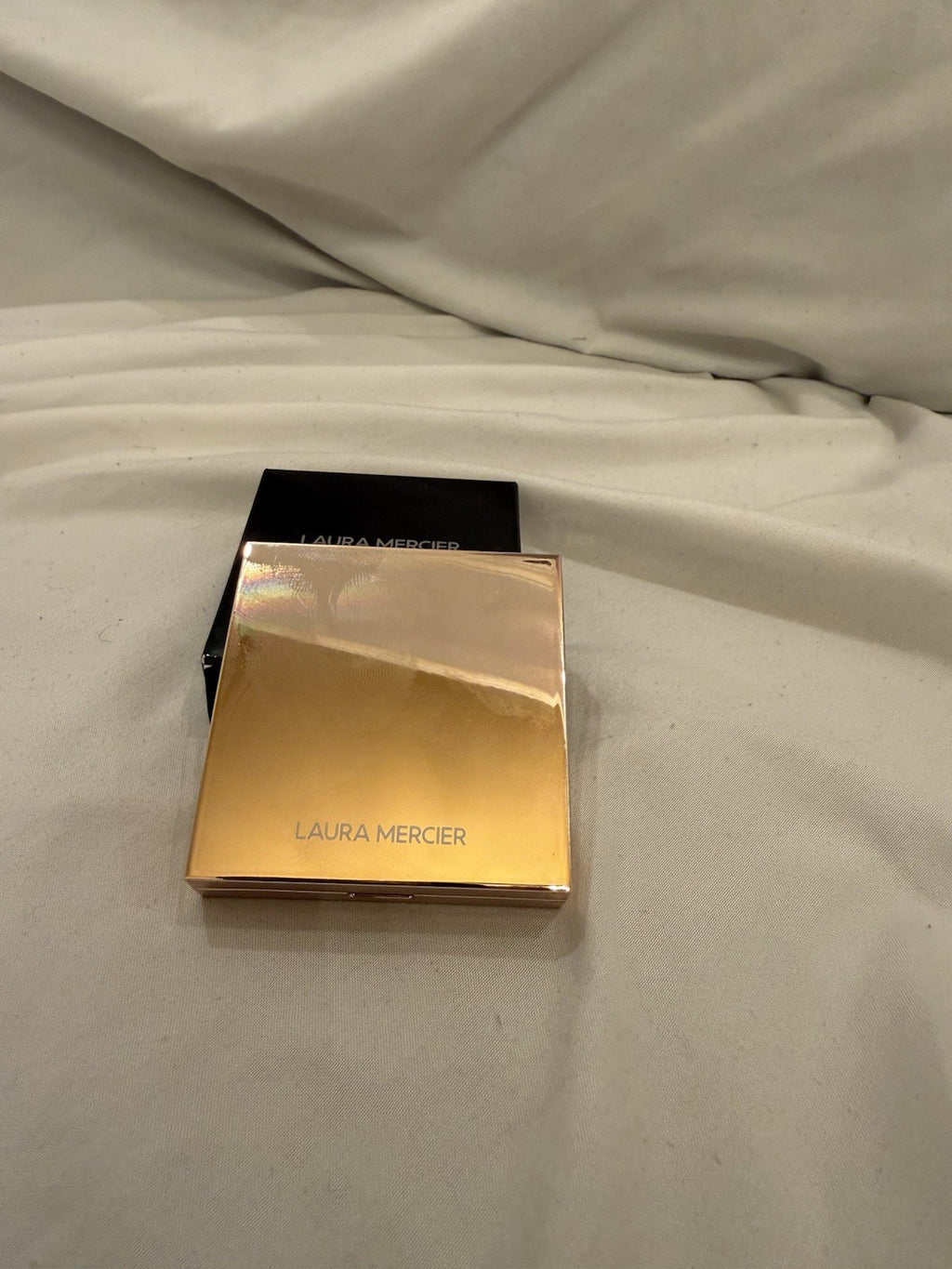 Highlighting Powder Rose Glow - Universal Face Highlighter for All Skin Tones