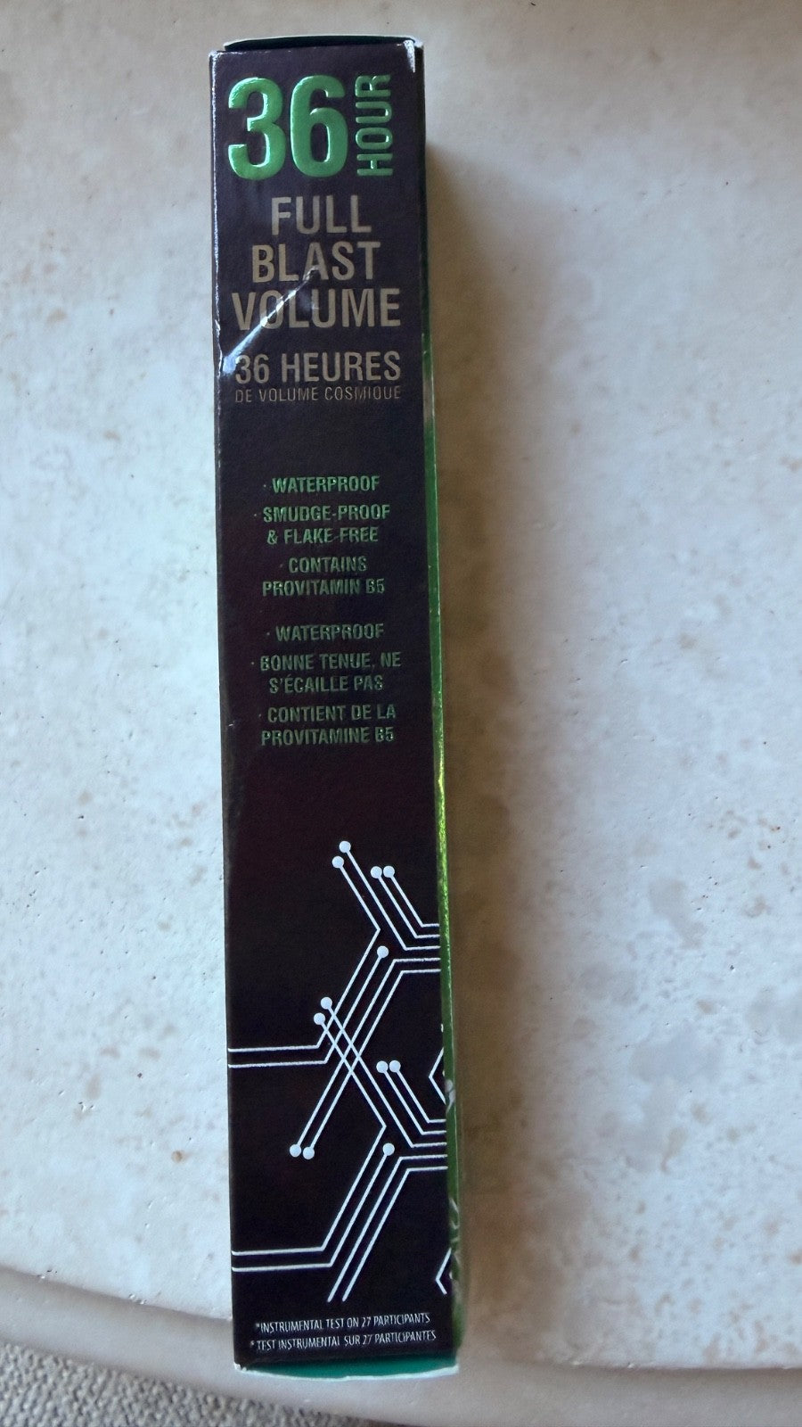 Full Size Waterproof or Non-Waterproof Volumizing Mascara - 36H Lengthening & Lifting