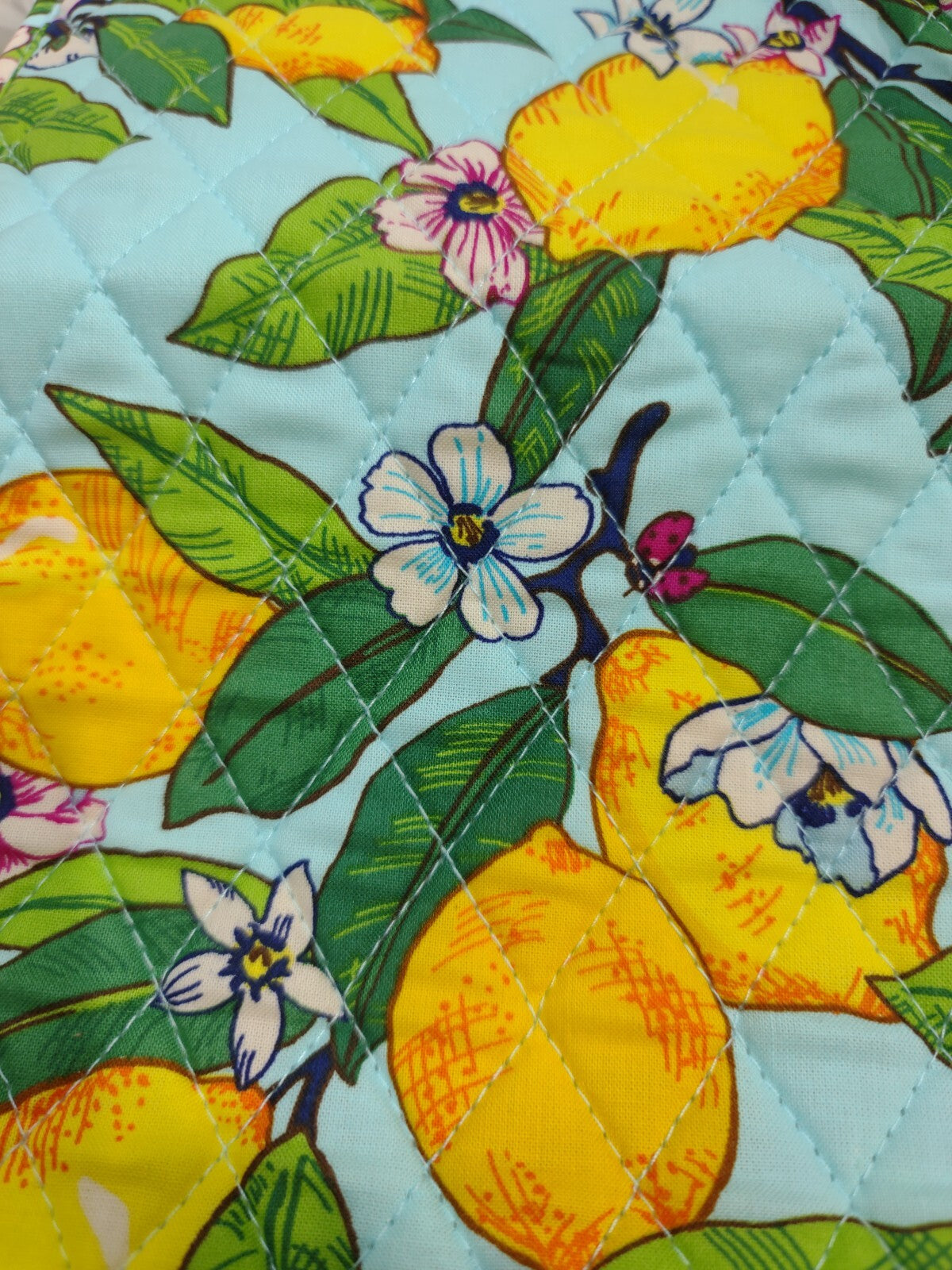 Heat-Resistant Curling Iron & Flat Iron Cover with Zippered Pocket - Lemon Grove Pattern