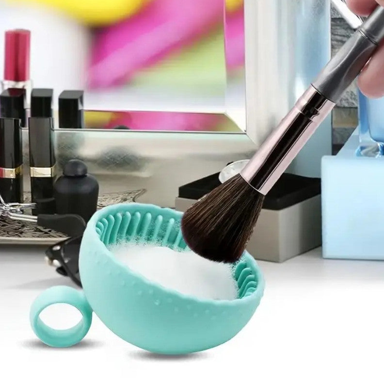 Makeup Brush Cleaner Silicone Scrubber Non-Slip Cleaning Bowl - Effortless Deep Cleaning