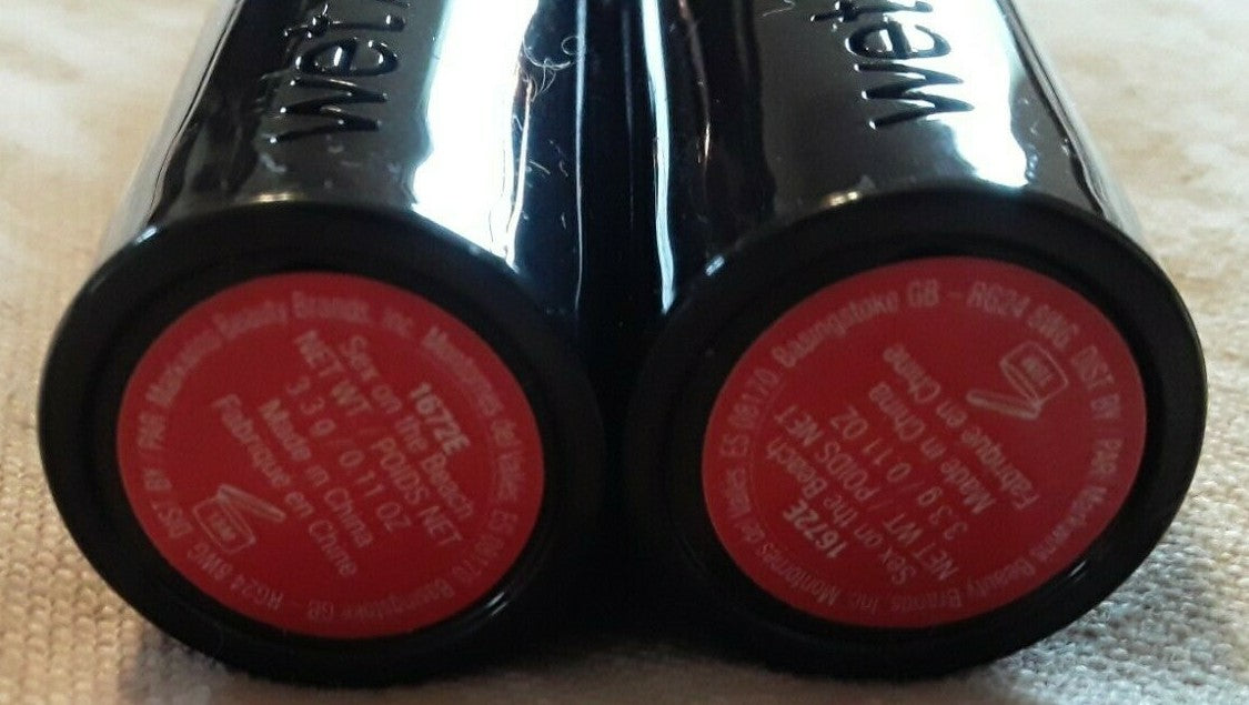 Wet n Wild Shadow Silk Liquid 16HR Eyeshadow & Megalast Matte Lipstick Duo