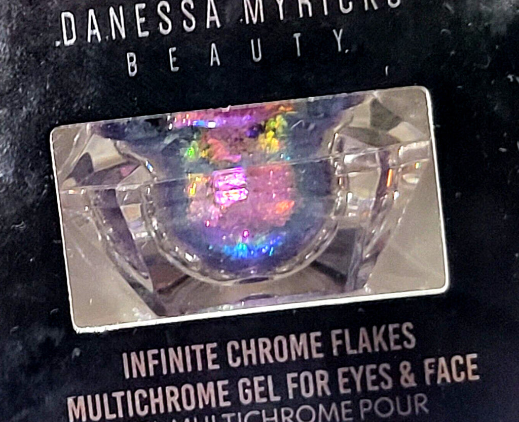 Danessa Myricks Chrome Flakes Gel for Eyes and Face - Shooting Star