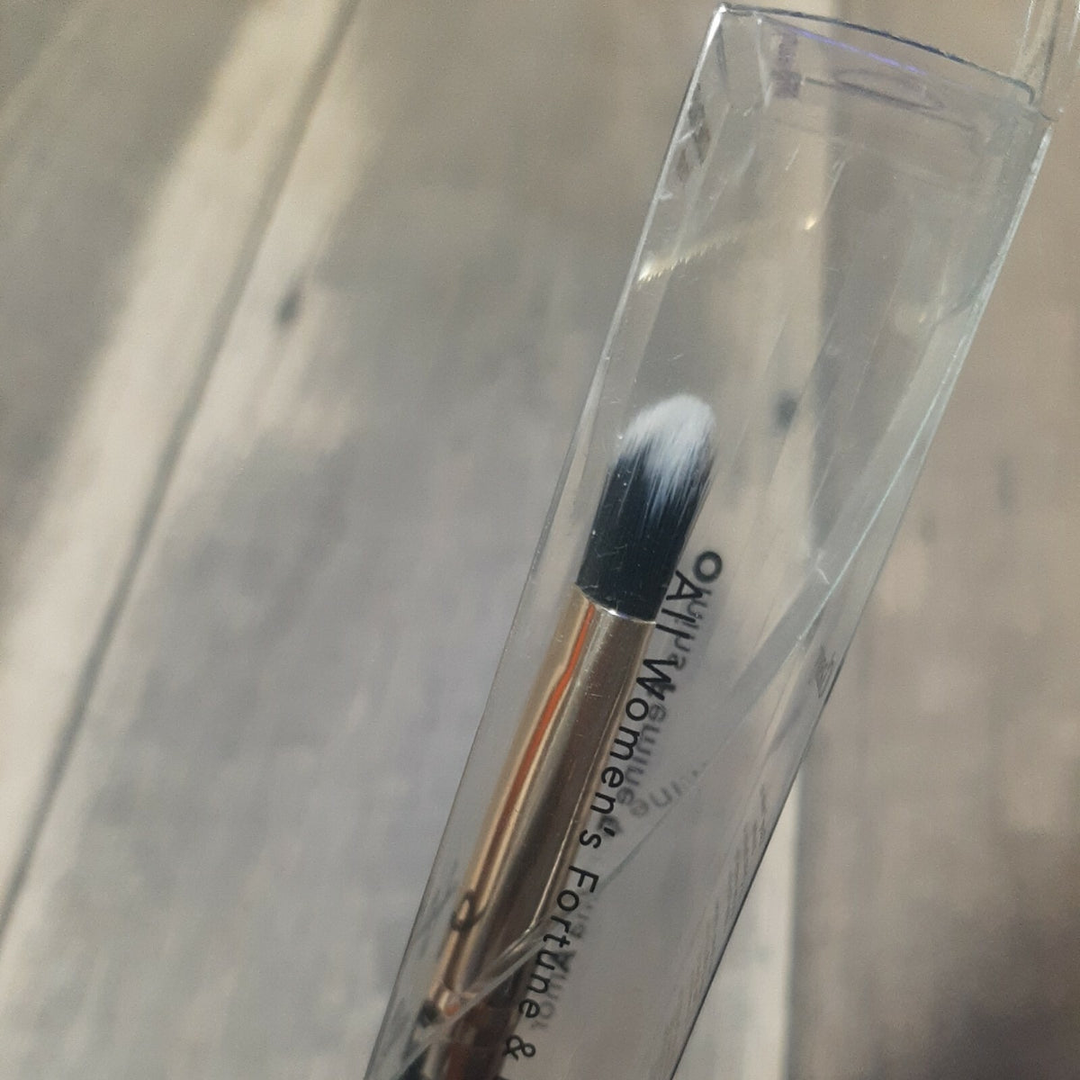 Concealer Makeup Brush for Flawless Face Application - Hypoallergenic Vegan Synthetic