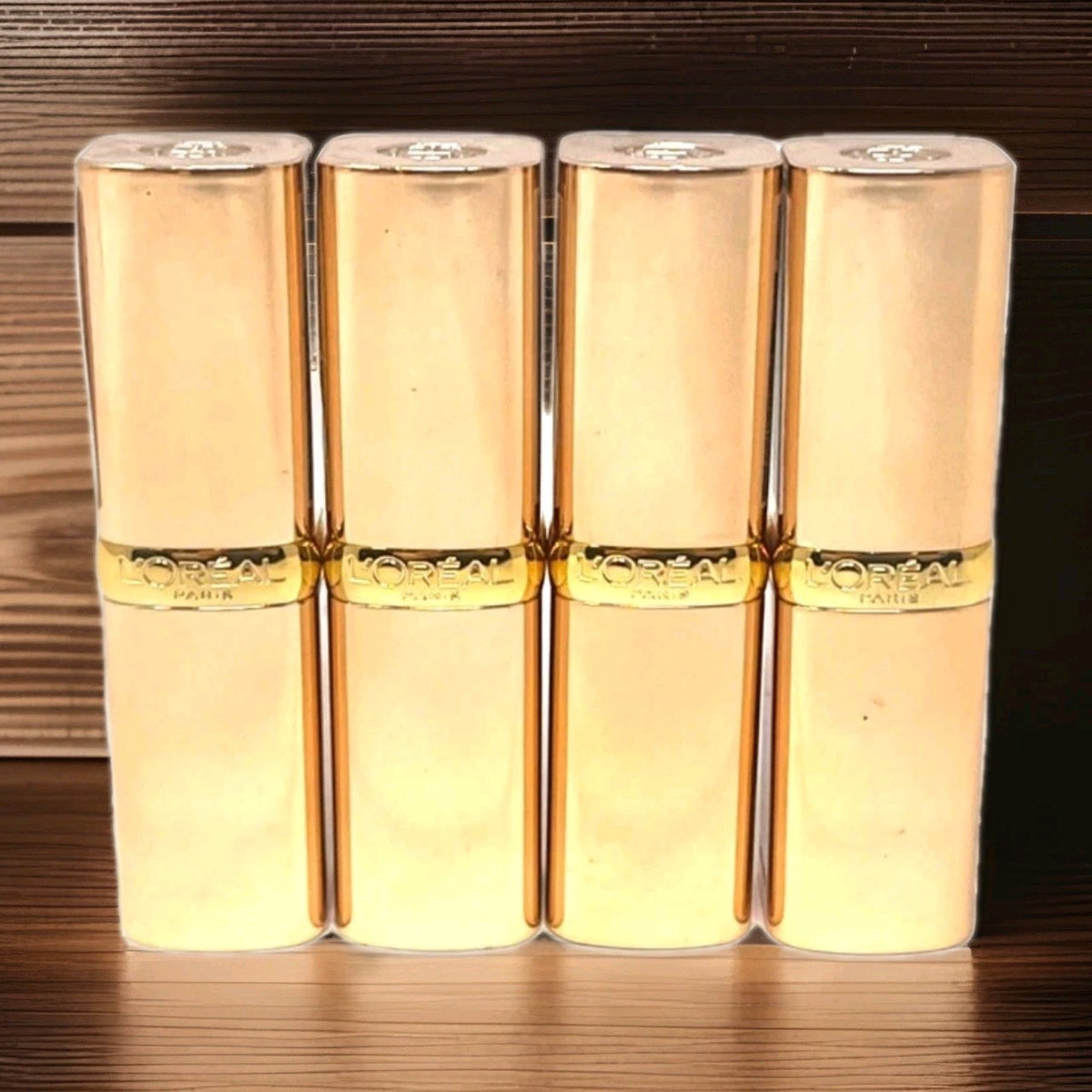 L’Oréal Colour Riche Nude Intense Lipstick 184 Nu Artistique (Set of 4) New