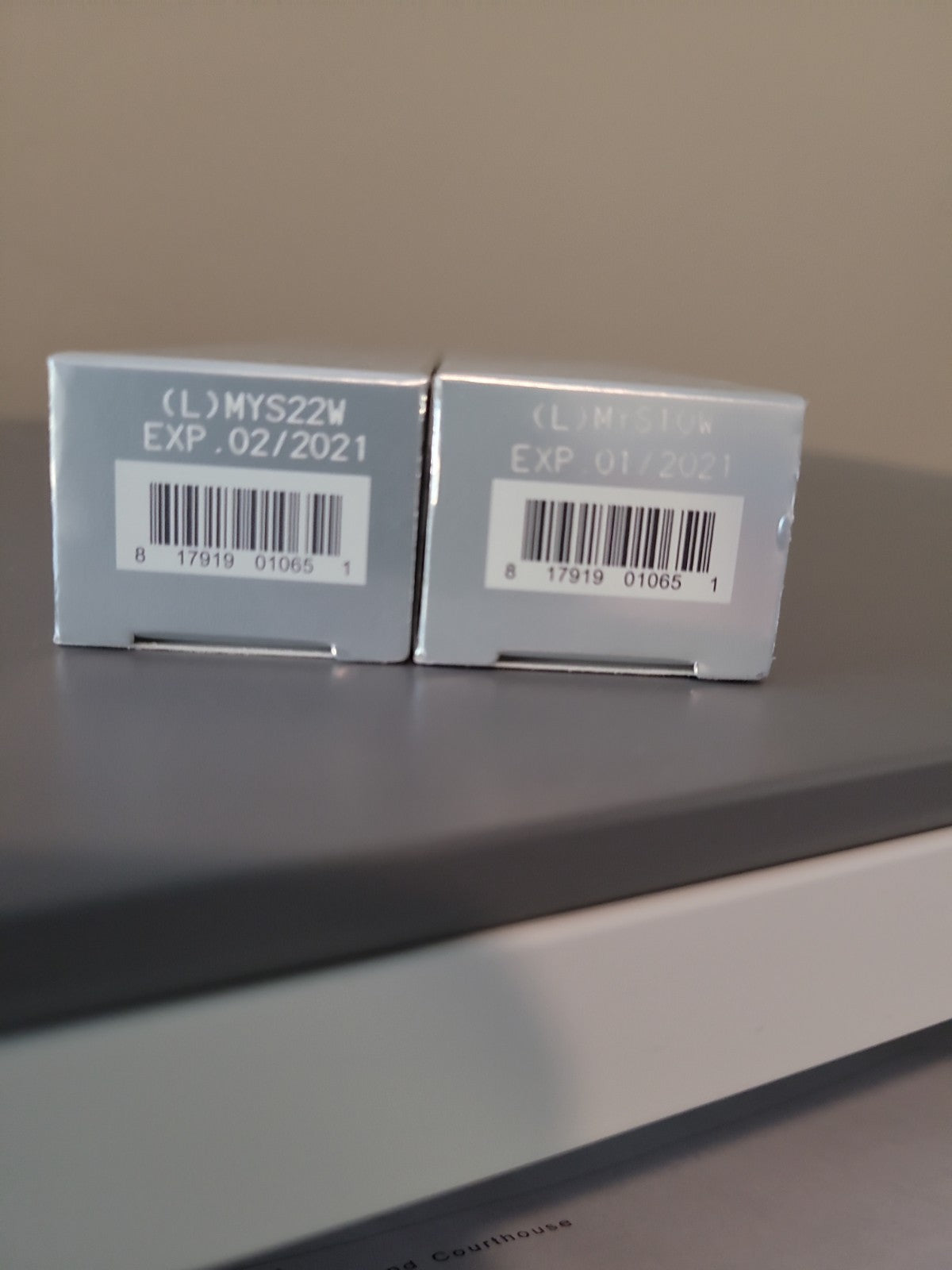 It Cosmetics Your Skin But Better CC+ Correcting Cream Light - 2 x 1.08 oz Expired