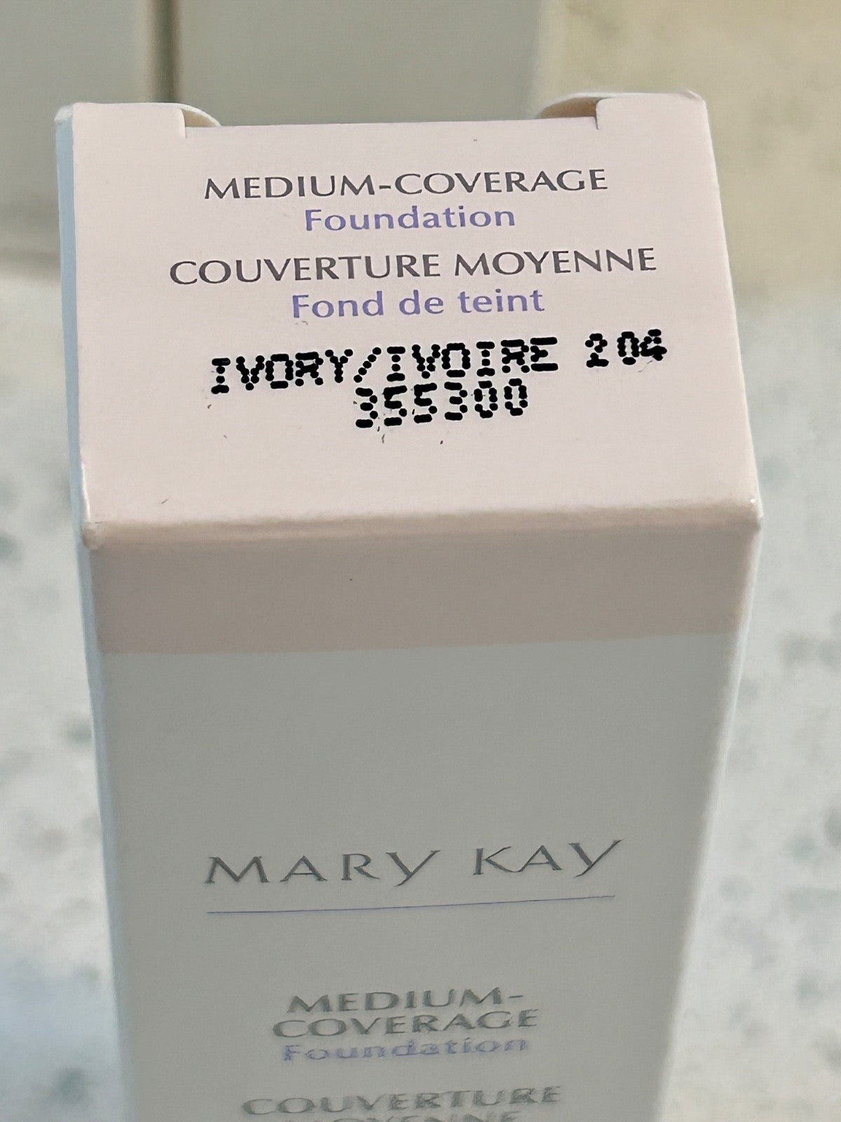 Mary Kay Medium Coverage Foundation - 1 fl oz | Oil-Free, Normal to Oily Skin
