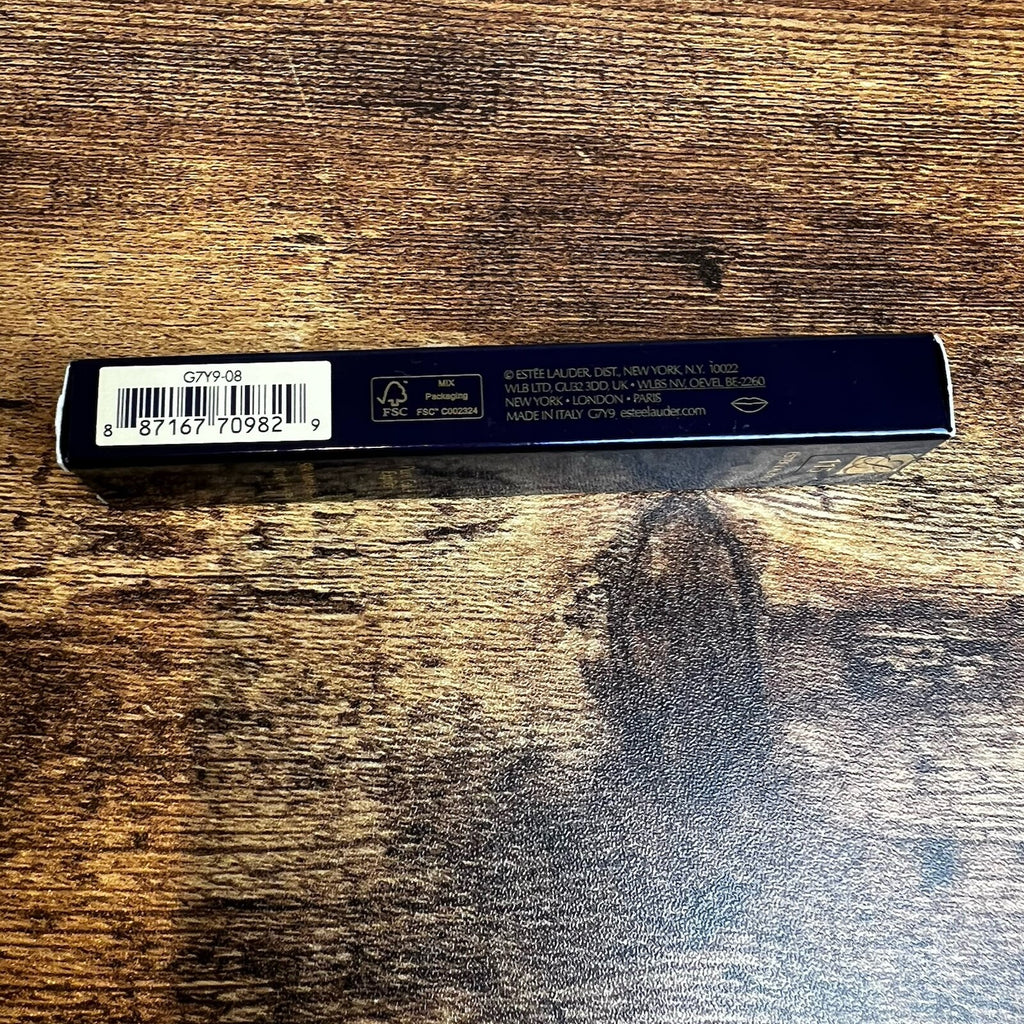 Estee Lauder Pure Color Explicit Silk Matte Lipstick 115 Off The Record