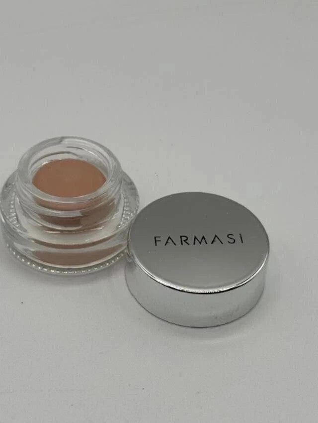 Eyeshadow Primer 0.1 oz – Light, Silky Base for Longer Lasting Color