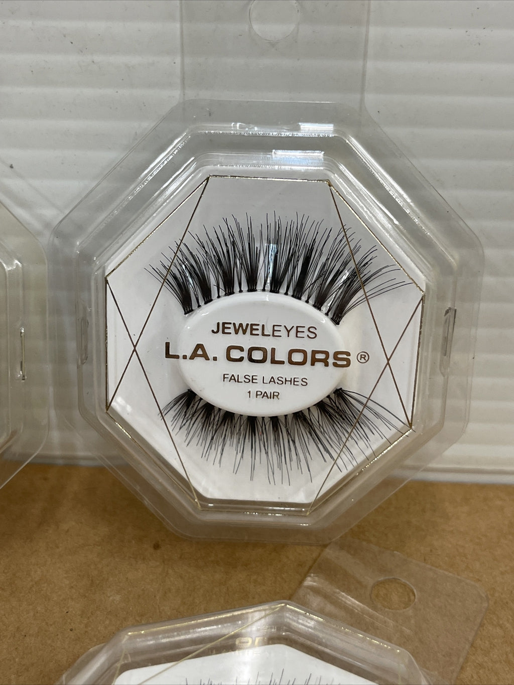 4 Pairs Long Black False Eyelashes - Brilliant Style for Eye Makeup