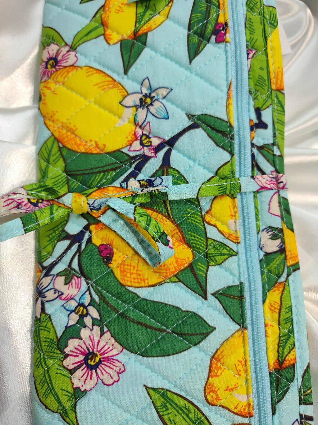 Heat-Resistant Curling Iron & Flat Iron Cover with Zippered Pocket - Lemon Grove Pattern