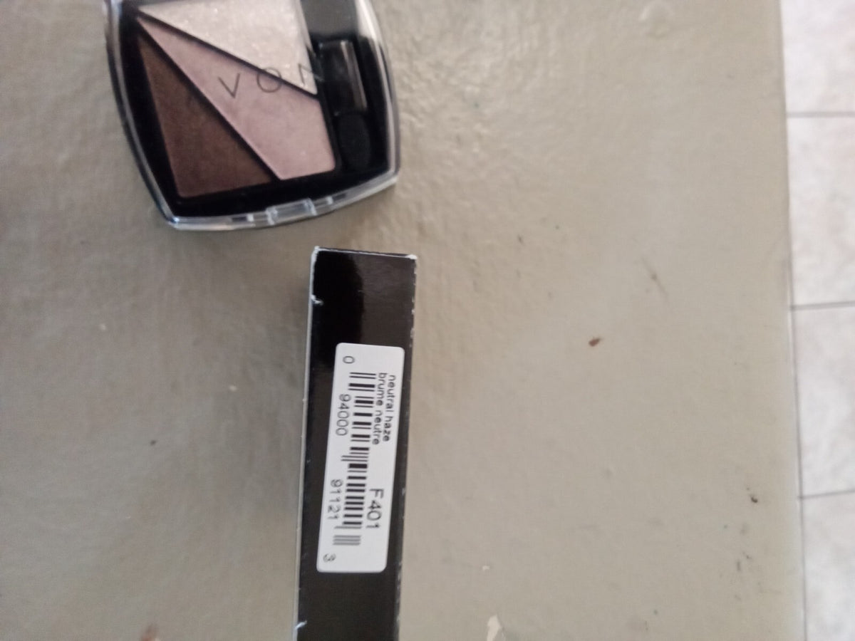 Eye Dimension Eyeshadow - Neutral Haze, Single Eye Makeup