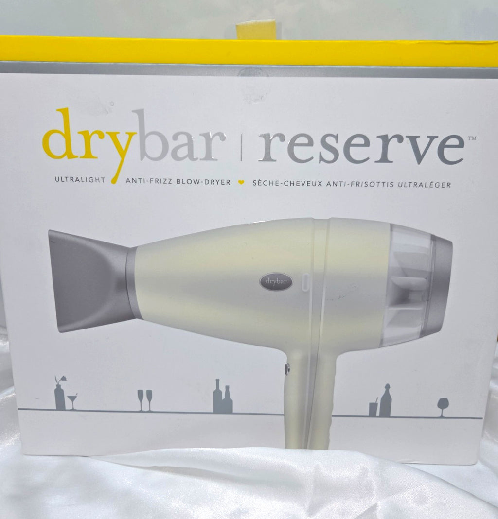 Lightweight Anti-Frizz Hair Dryer for Smooth Styling - White