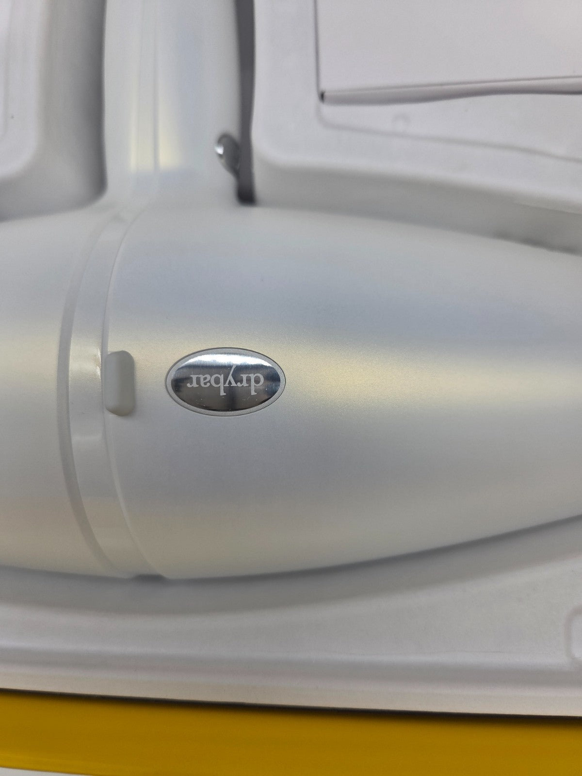Lightweight Anti-Frizz Hair Dryer for Smooth Styling - White