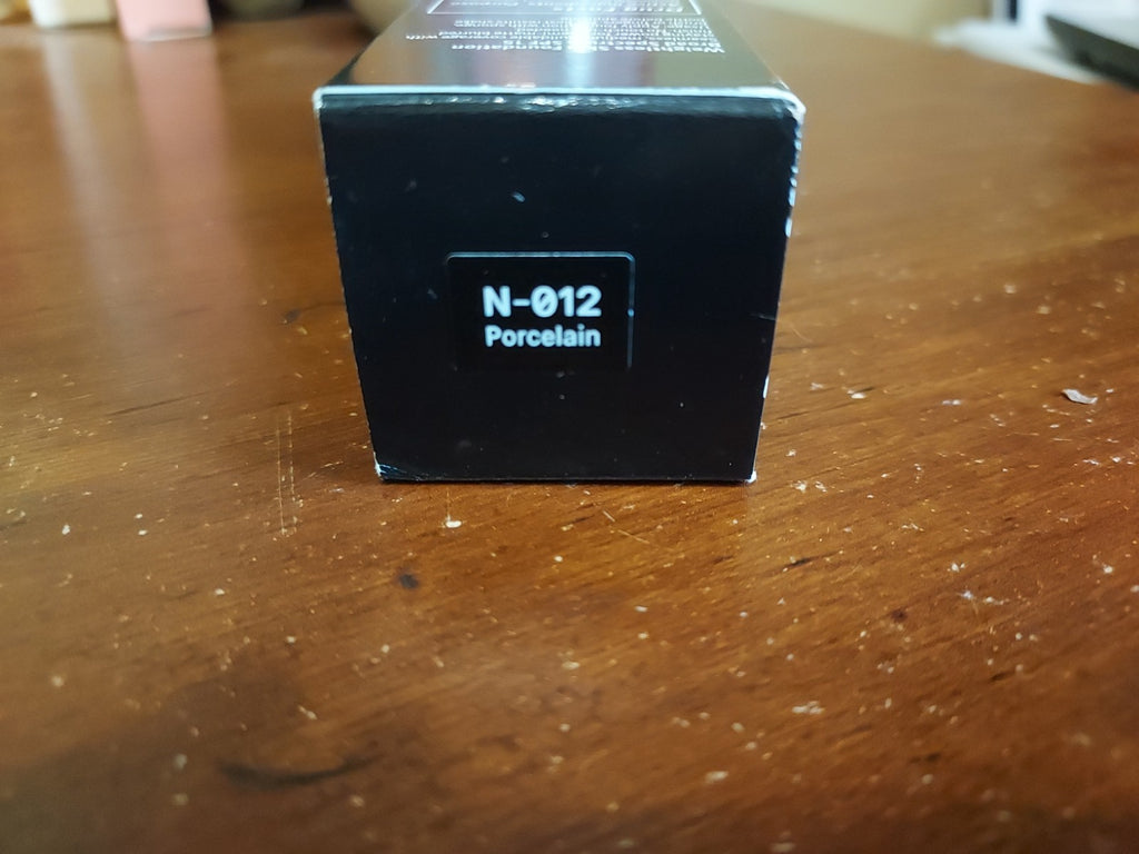 Weightless Skin Foundation N-012 Porcelain 1 fl oz – Bobbi Brown