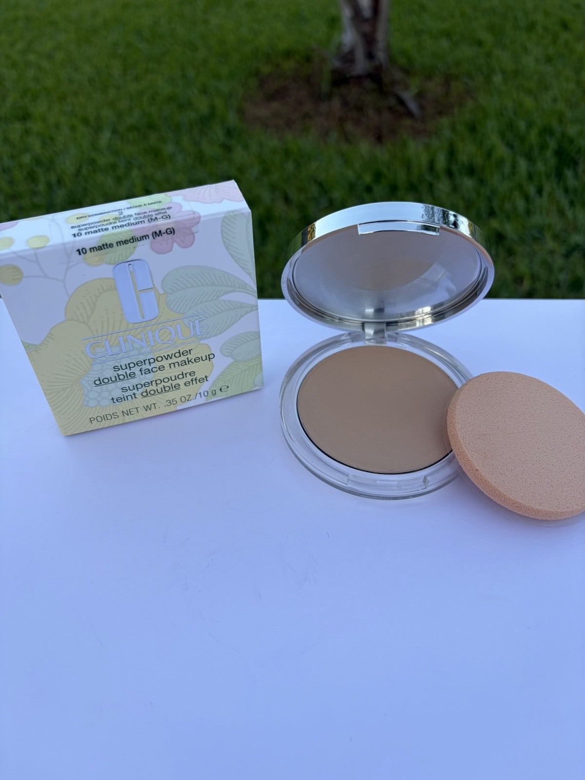 Clinique Superpowder Double Face Makeup 10 Matte Medium Full-Size Compact