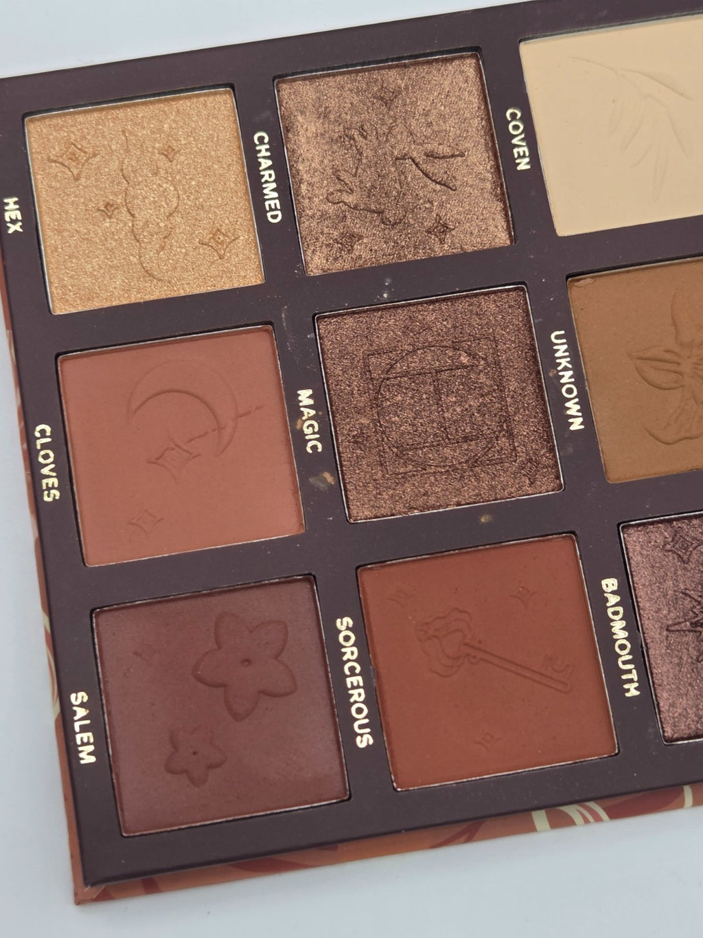 HipDot Witchy Warm Eye Shadow Palette – 0.78 oz, Neutral Tones
