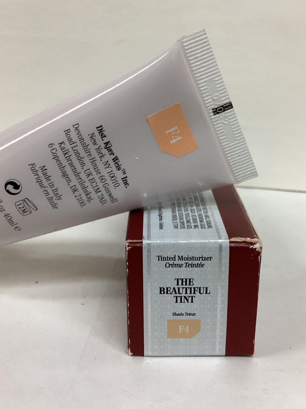 Kjaer Weis The Beautiful Tint F4 Moisturizer 1.35 oz