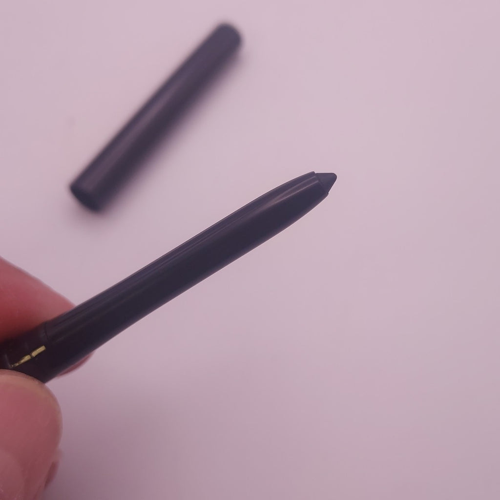 Long Lasting Waterproof Eyeliner Pencil - Black Tulip