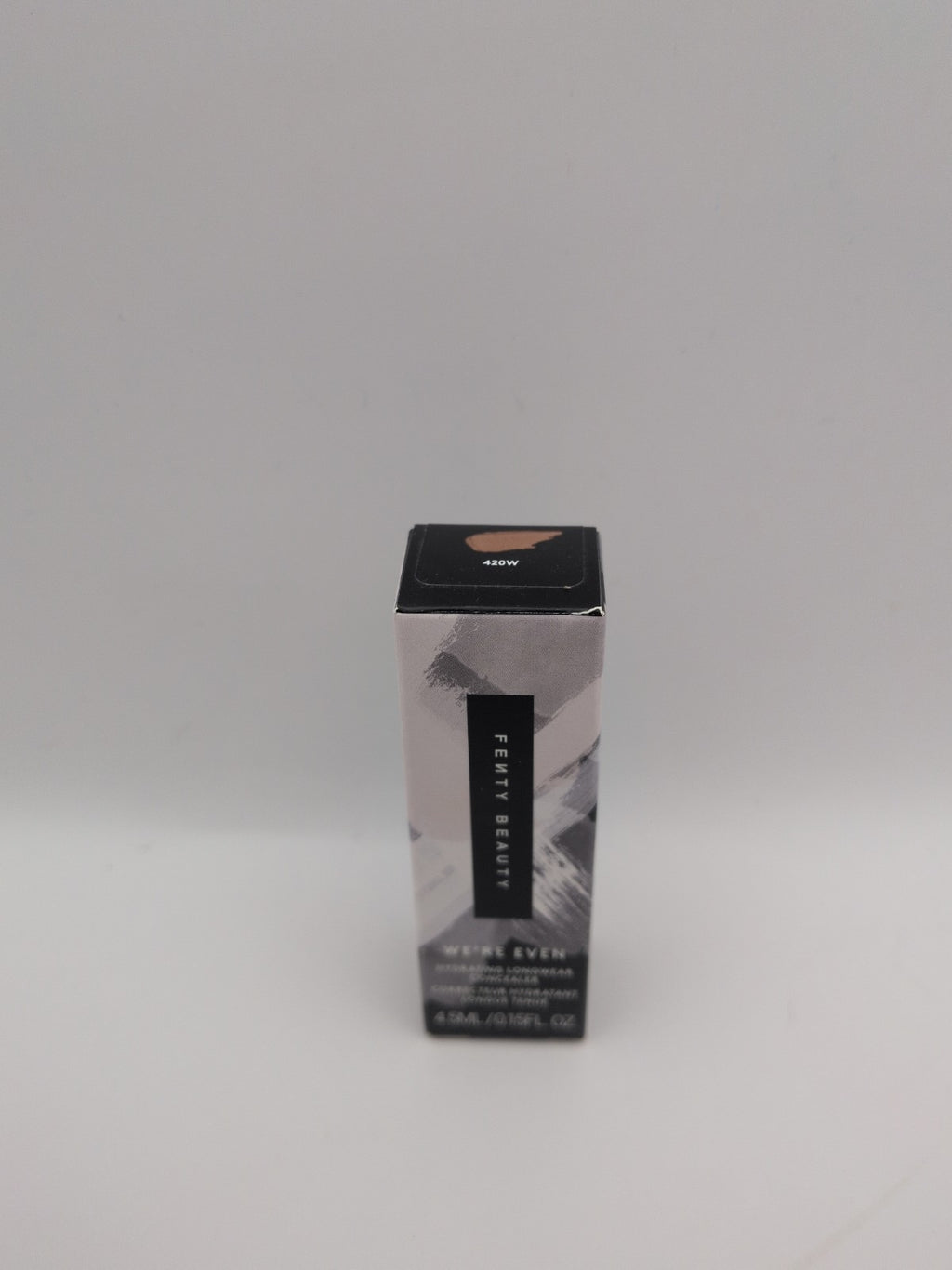 Hydrating Longwear Concealer 420W - 0.15 fl oz Face Makeup