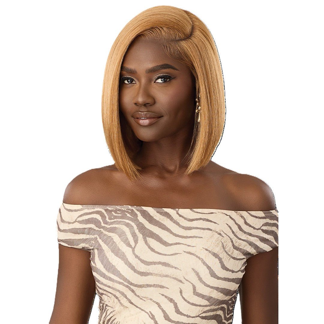 Synthetic HD Lace Front Wig Trucurve 5 - Outre Melted Hairline, Glueless, Heat-Resistant Fiber