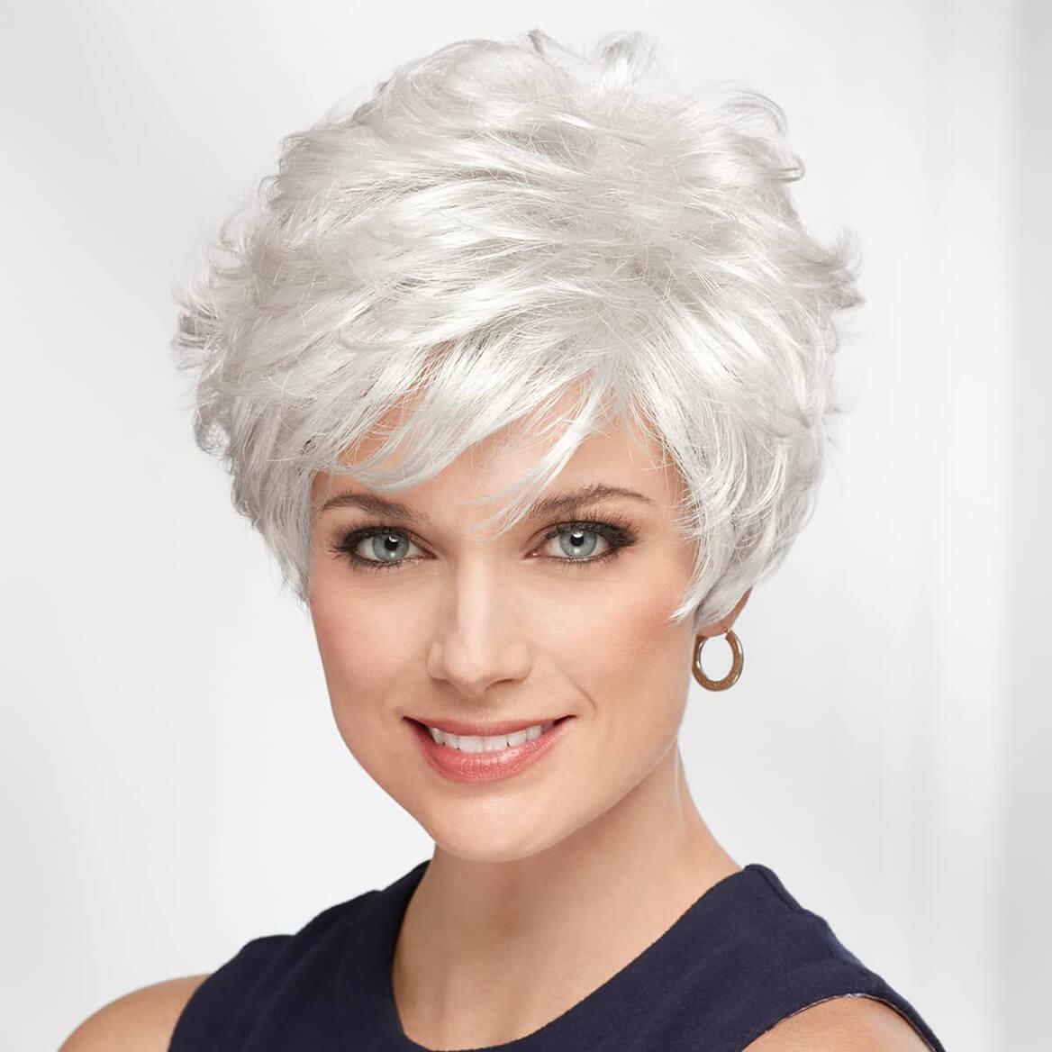 Voluminous Short Synthetic Wig with Wavy Layers and Bangs – Multiple Colors