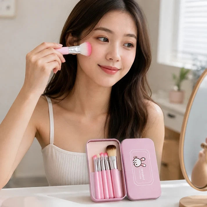 Pink Makeup Brush Set 7 Pcs - Soft Foundation, Blush & Blending Brushes