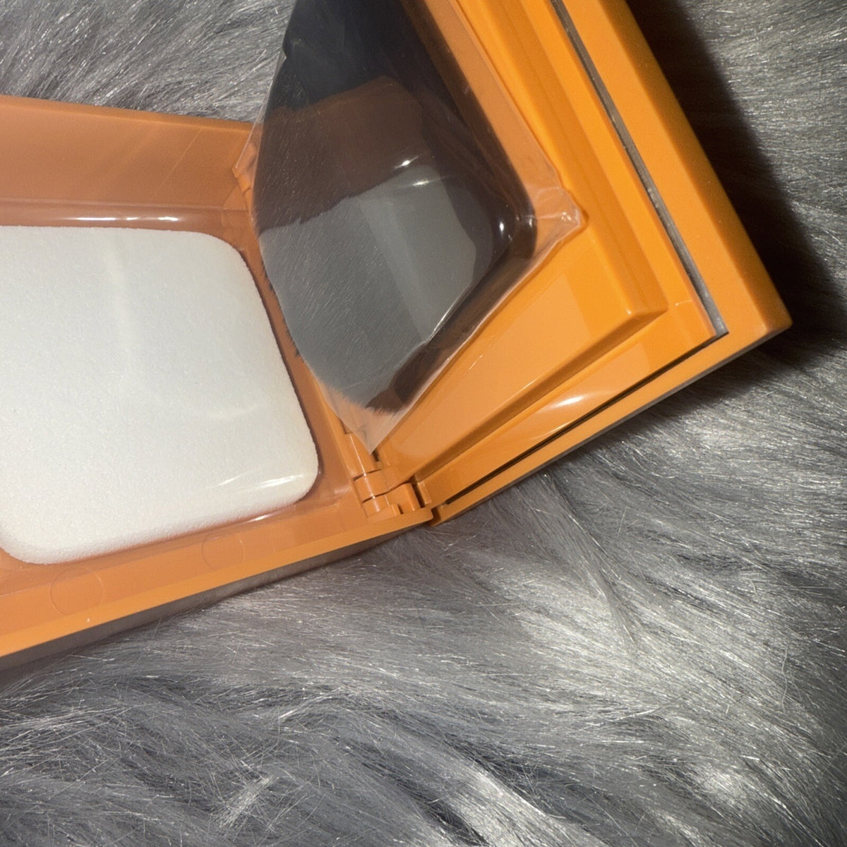 Hello Happy Velvet Powder Foundation Shade 9 | Full Size