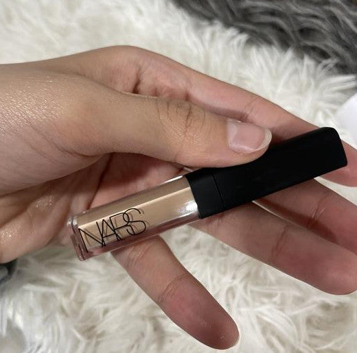 Mini Radiant Creamy Concealer with Medium Coverage - Travel Size, 30 Shades