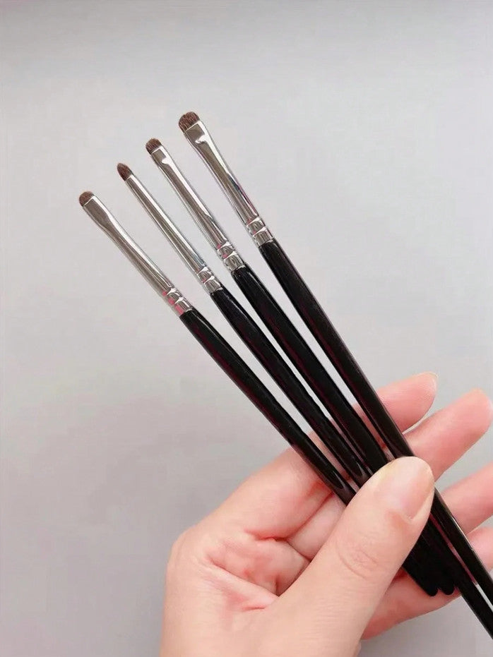 4pcs Eye Makeup Brush Set for Eyeshadow Eyeliner & Detailing