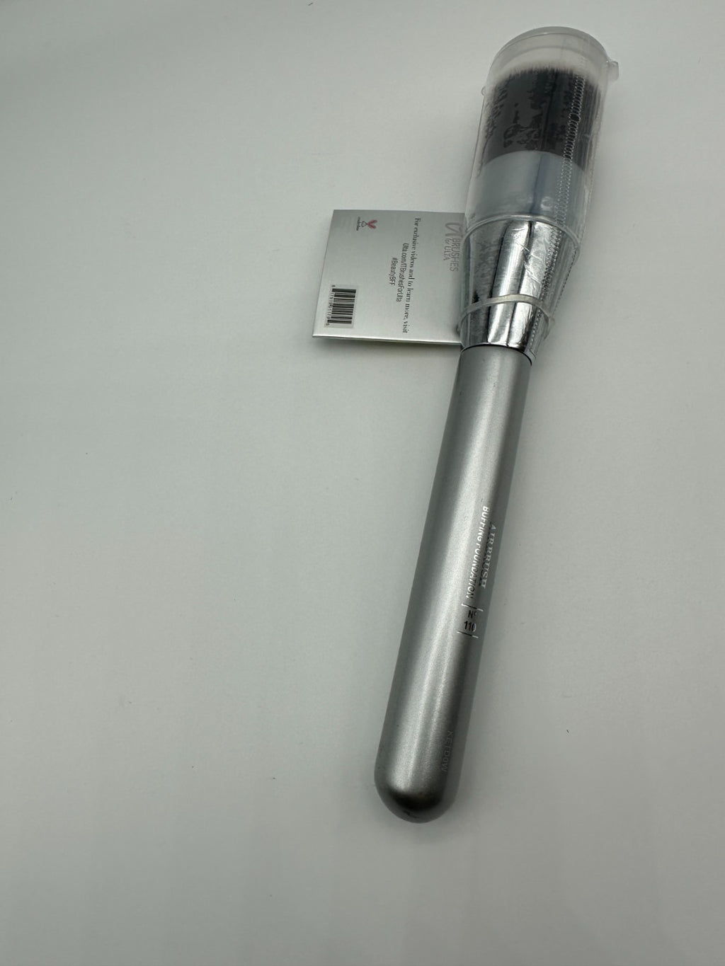 Airbrush Buffing Foundation Brush #110 - IT Cosmetics