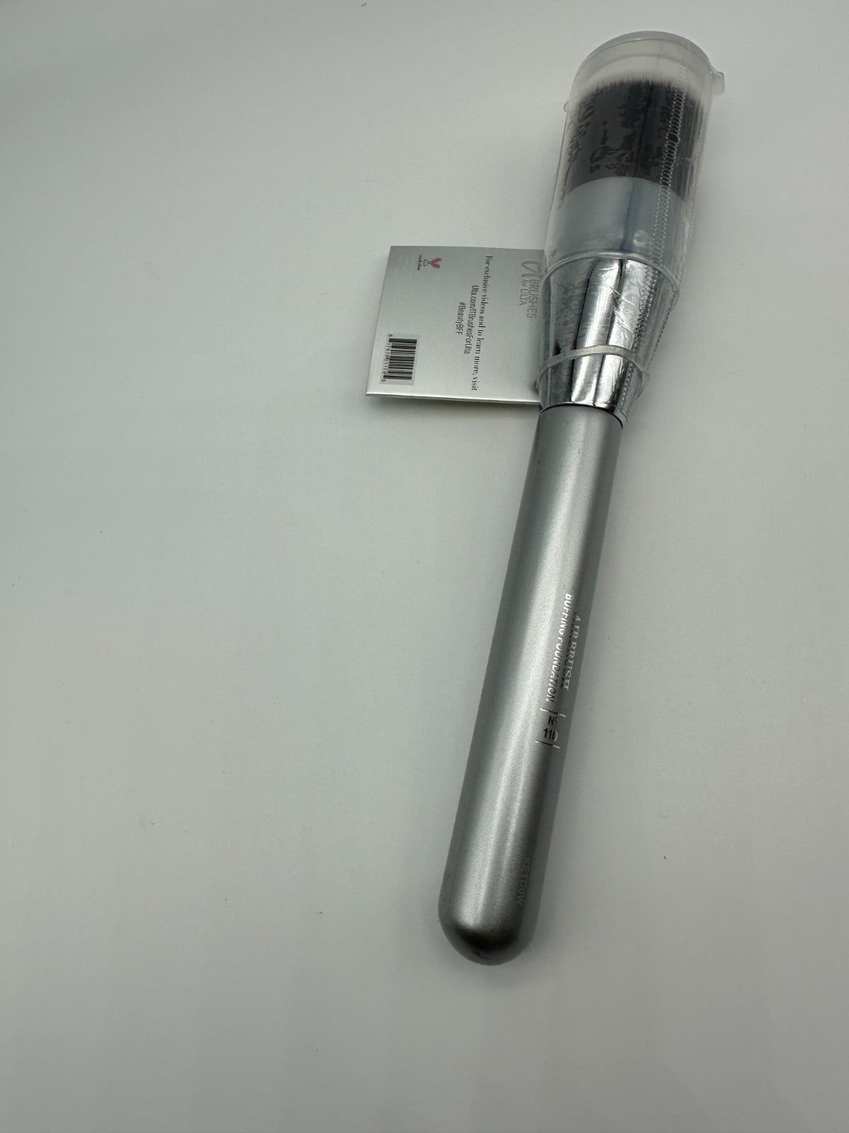 Airbrush Buffing Foundation Brush #110 - IT Cosmetics