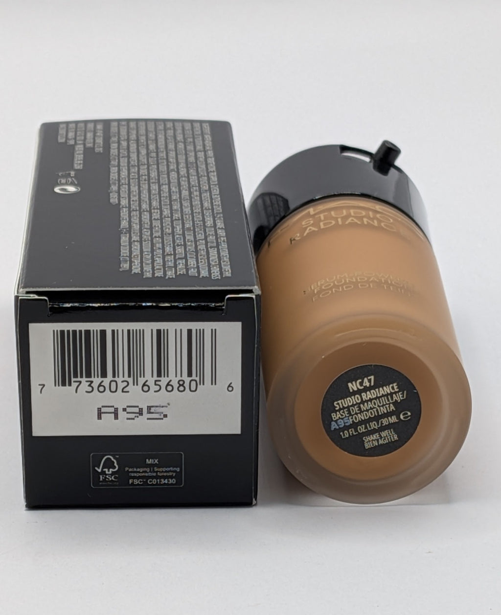 MAC Studio Radiance Serum Powered Foundation NC47