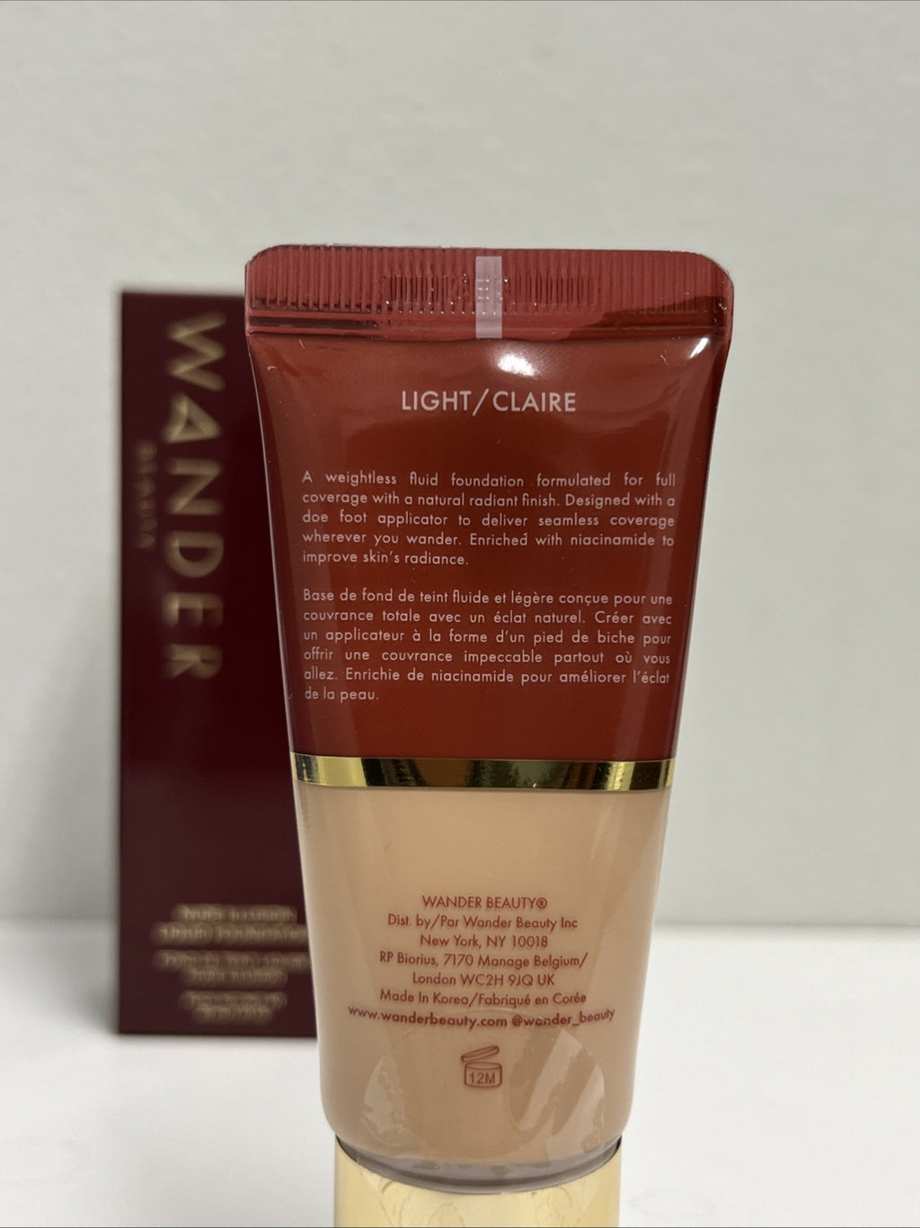 Light/Claire Liquid Foundation - Nude Illusion 1.01 Oz for Flawless Skin