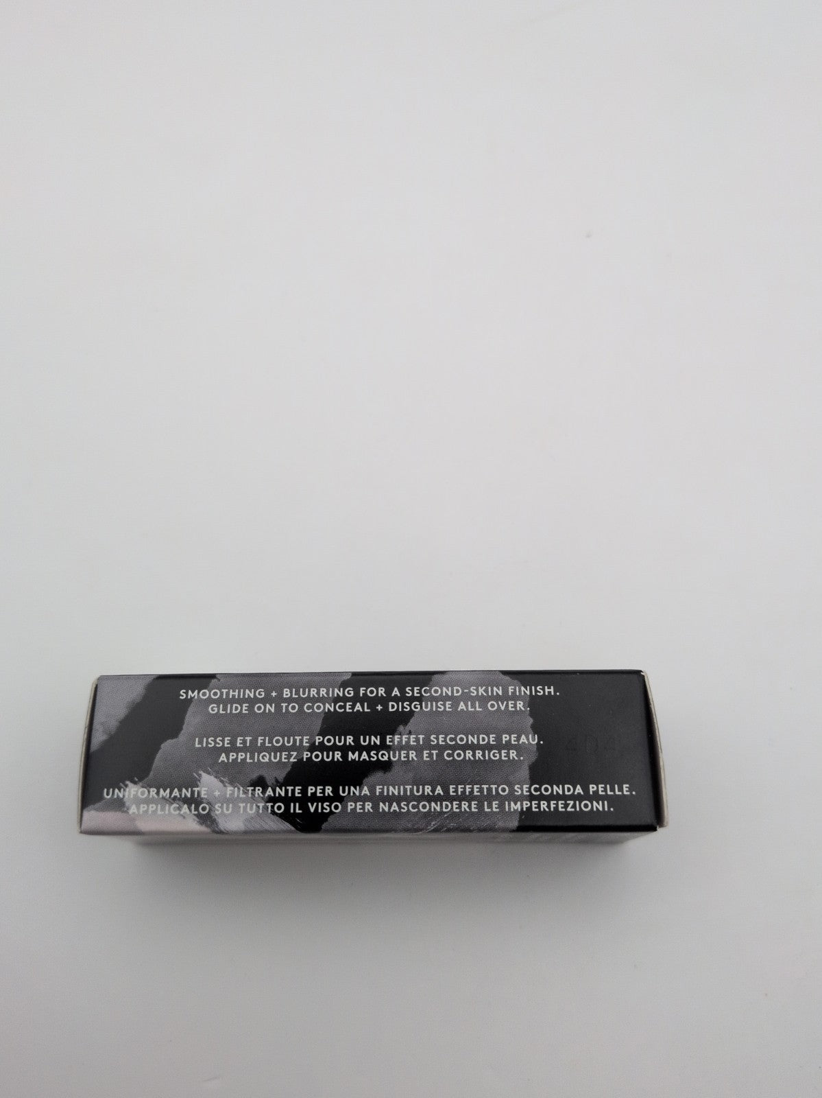 Hydrating Longwear Concealer 420W - 0.15 fl oz Face Makeup