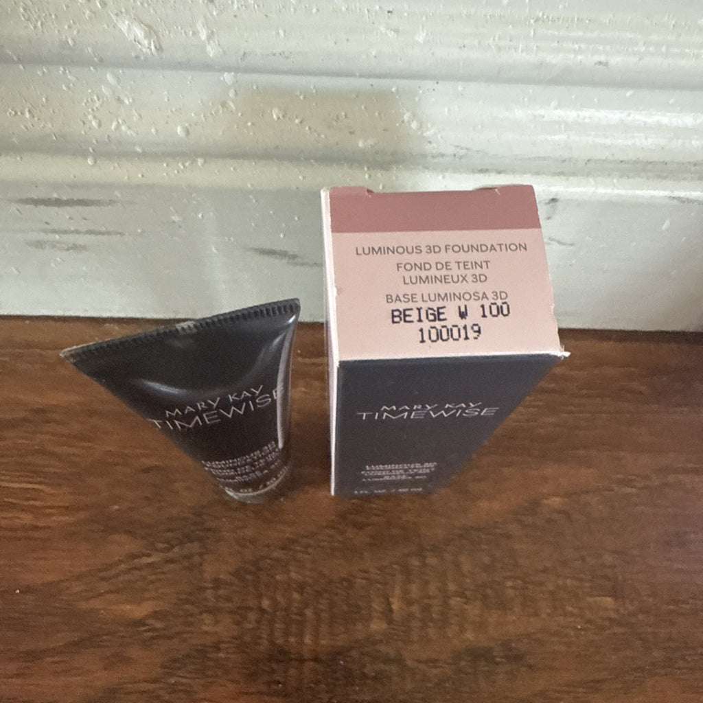 Mary Kay Timewise Luminous 3D Foundation Beige W 100