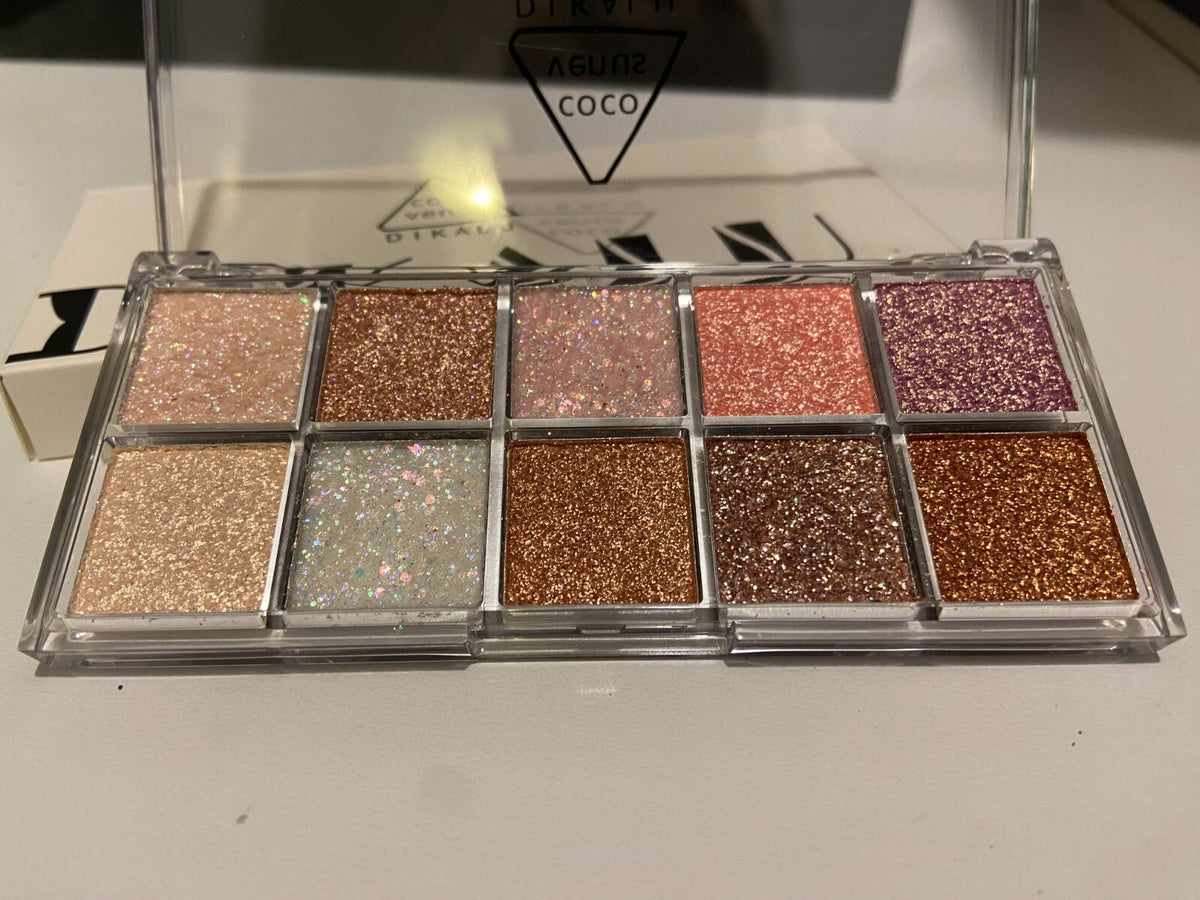 10-Color Glitter Eyeshadow Palette & Makeup Set - Vibrant Eye Makeup Collection
