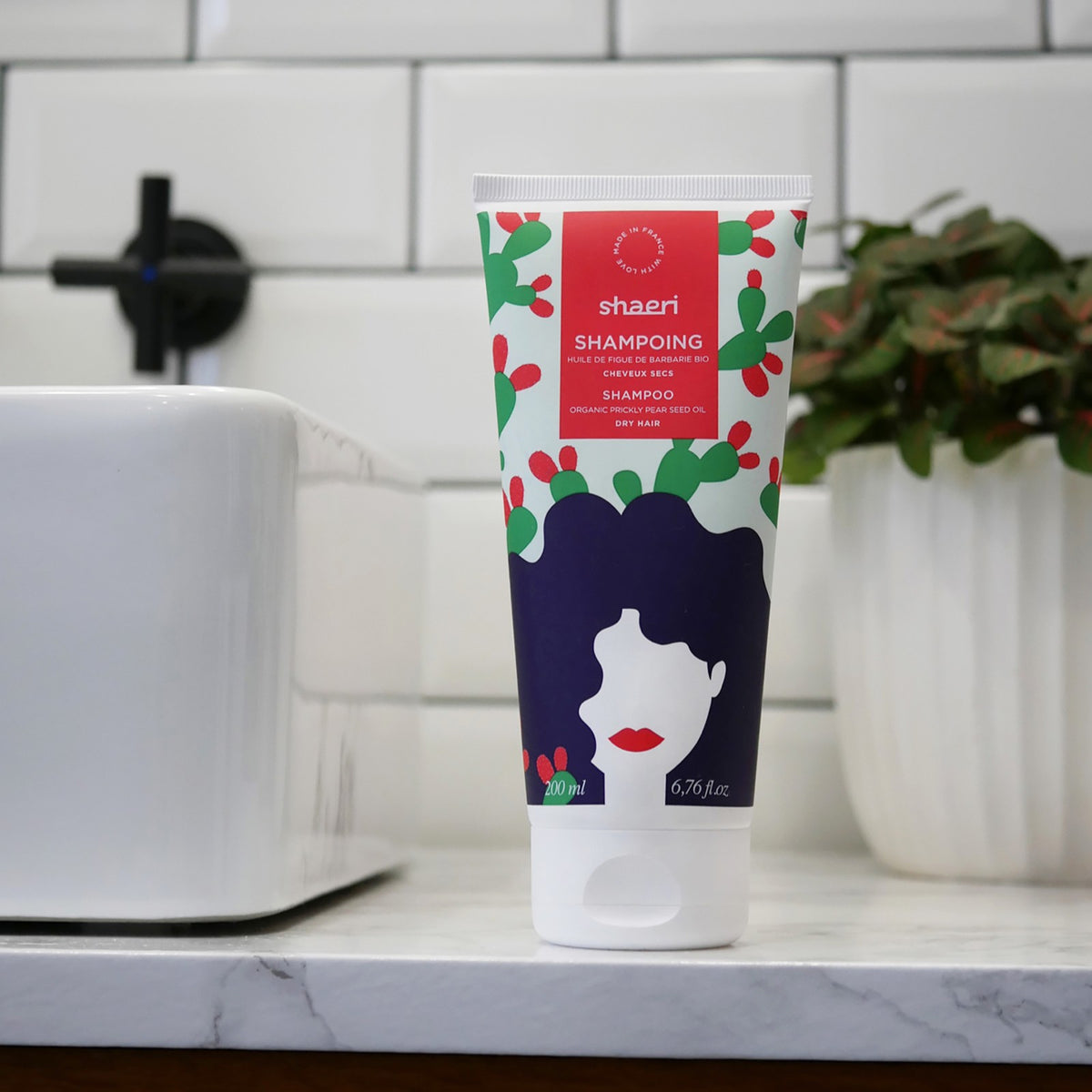 Nourishing Shampoo for Dry & Curly Hair - Sulfate-Free, Hydrating 6.76 oz