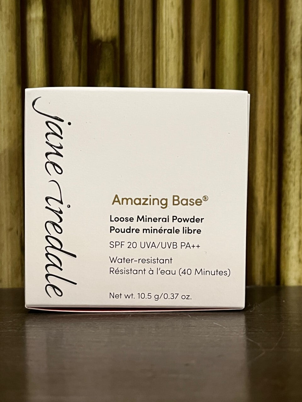 Loose Mineral Powder SPF 20 for Makeup & Skincare - Jane Iredale Amazing Base
