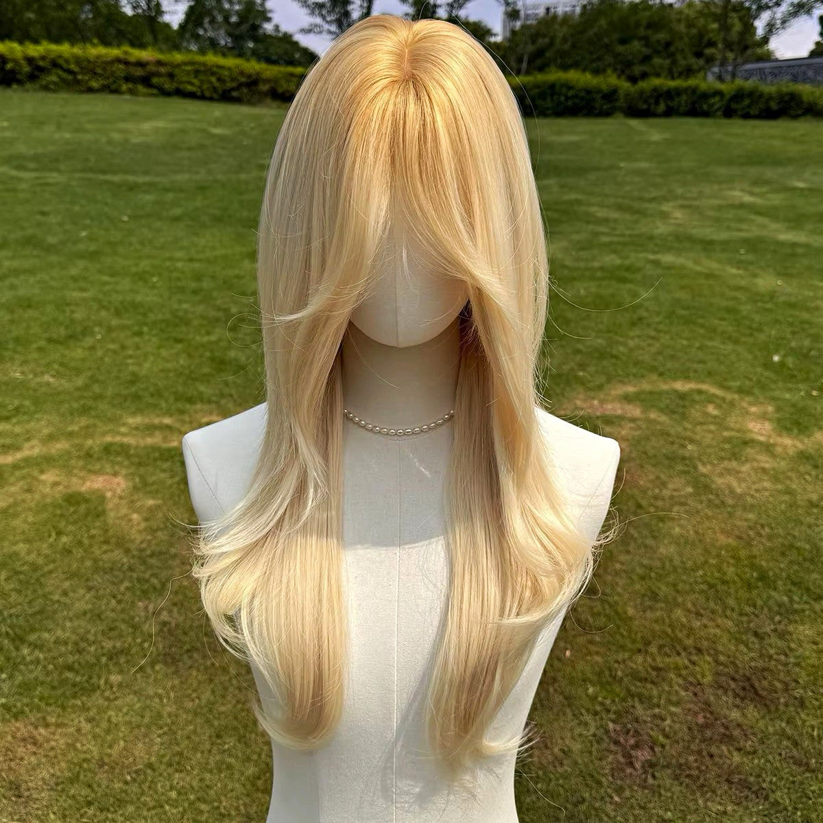 Long Straight 26-Inch Platinum Rose Blonde Wig High Heat Gloss for Women