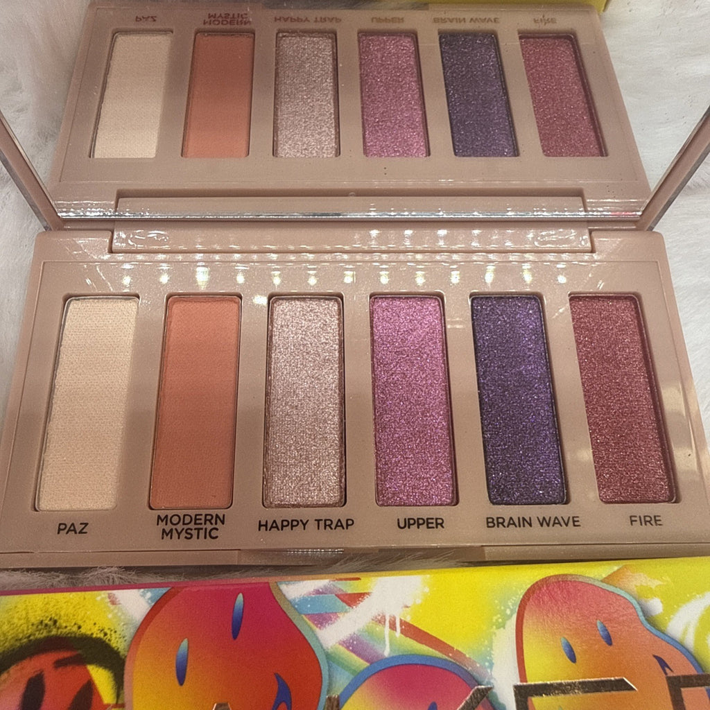 Urban Decay x Smiley Naked Mini Eyeshadow Palette Chill Happy - New & Authentic