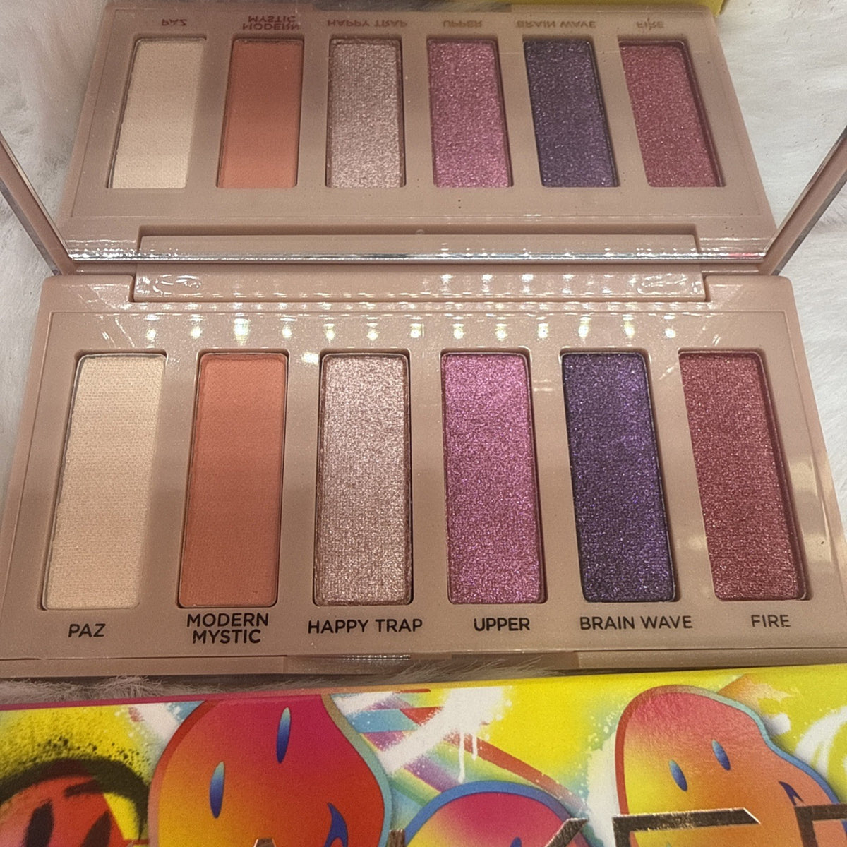 Urban Decay x Smiley Naked Mini Eyeshadow Palette Chill Happy - New & Authentic