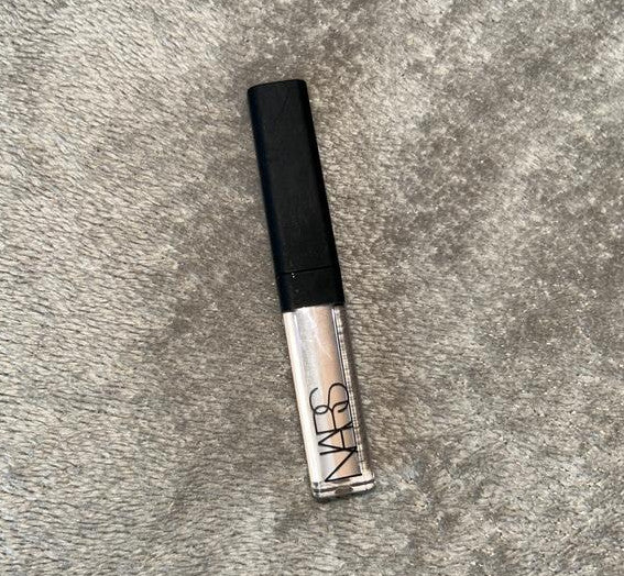 Mini Radiant Creamy Concealer with Medium Coverage - Travel Size, 30 Shades