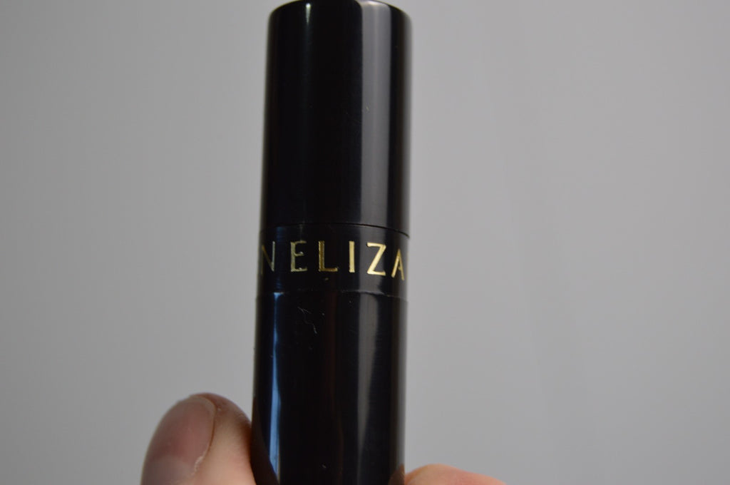 Elizabeth Arden Portable Powder Brush – Brand New NIB Face Makeup Tool