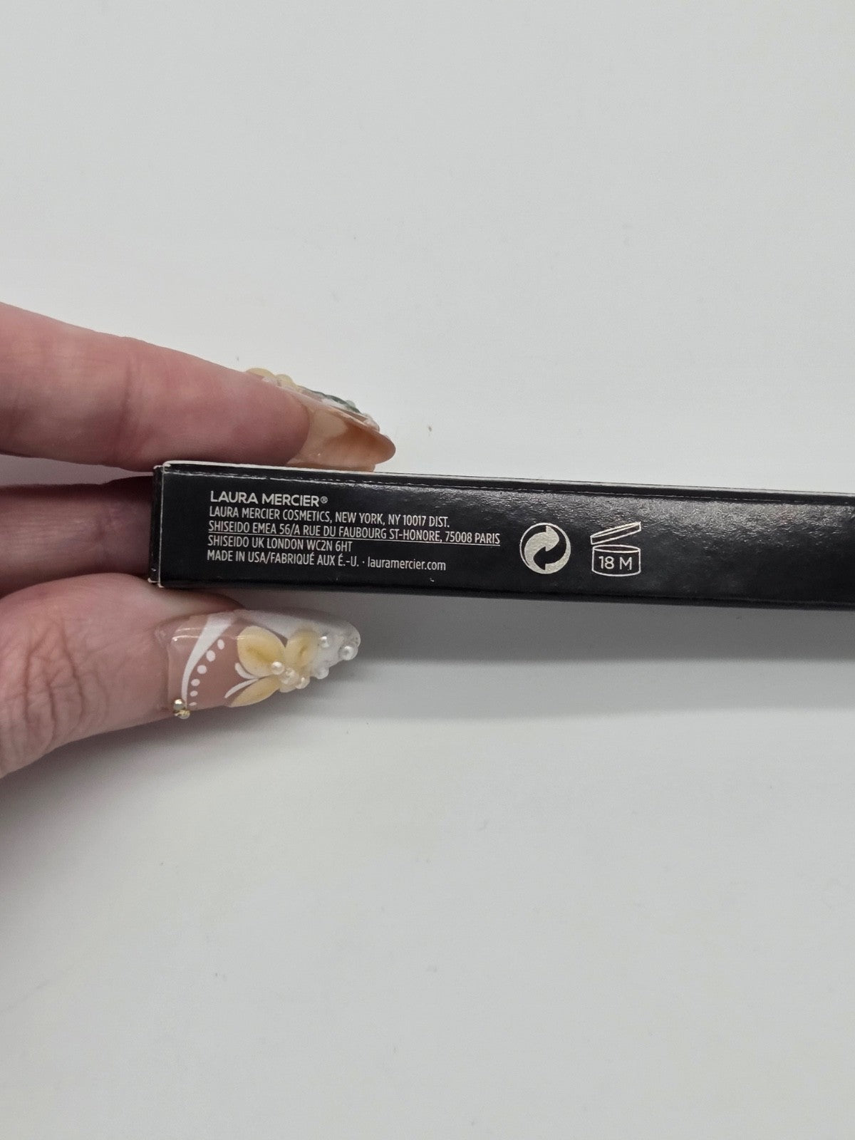 Cream Eyeshadow Stick - Multiple Shades for Long-Lasting, Blendable Eye Looks
