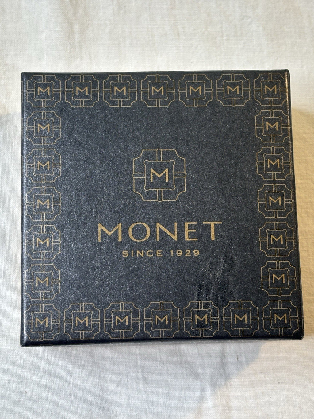 Monet Compact Mirror with Gold Tone Rhinestone Pearls Filigree