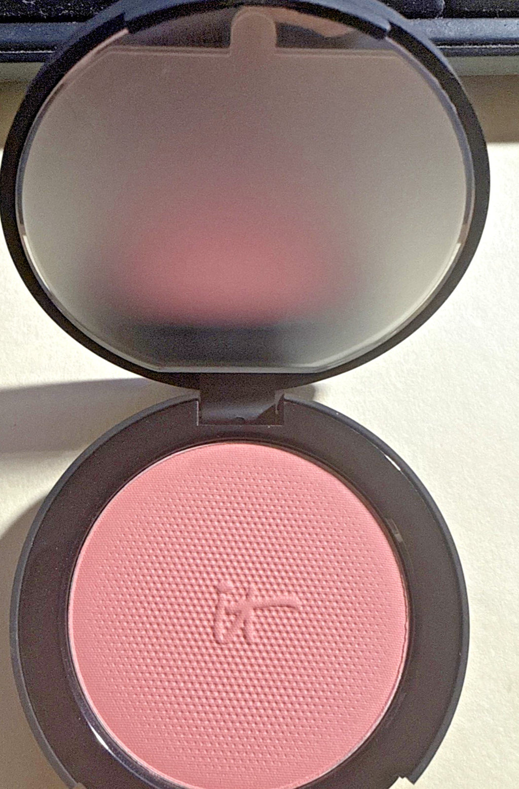 IT Cosmetics Bye Bye Pores Blush Natural Pink 0.192 oz. - Facial Makeup