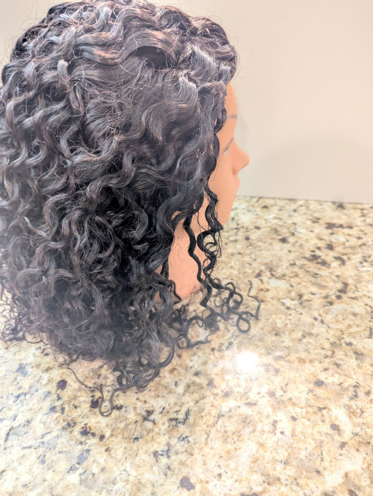 16-Inch Glueless Curly Wig for Women - Black, Natural Look